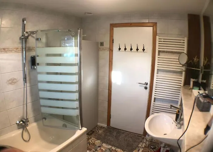 Zum Wenning Mit Garten In *